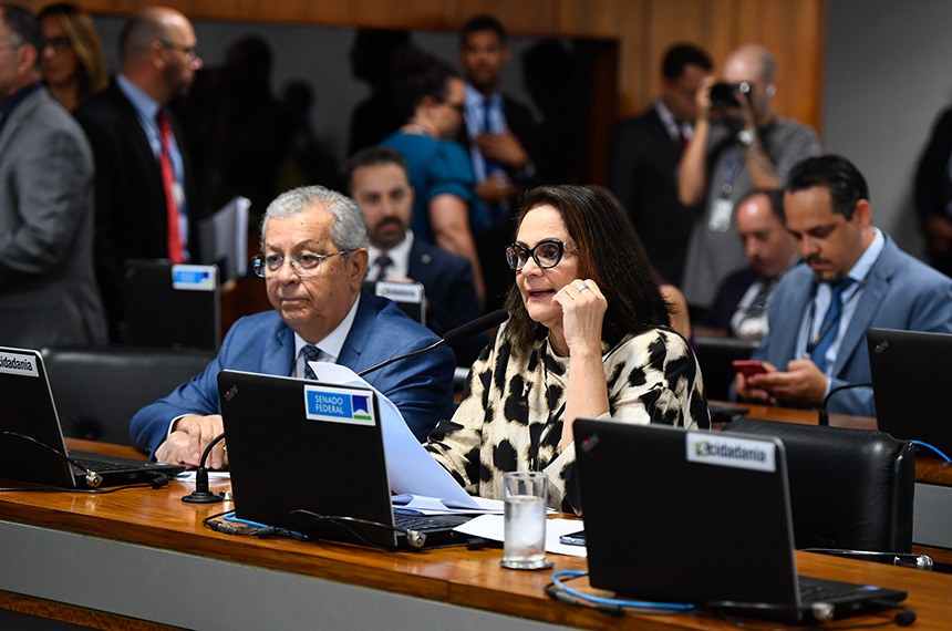 Bancada:
senador Jayme Campos (União-MT); 
senadora Damares Alves (Republicanos-DF), em pronunciamento.