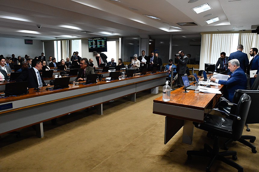 Bancada: 
senador Sergio Moro (União-PR); 
senador Laércio Oliveira (PP-SE).