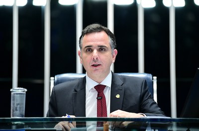 Mesa:  
presidente do Senado Federal, senador Rodrigo Pacheco (PSD-MG).