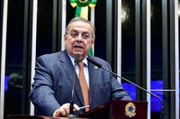 Flávio Azevedo se despede do Senado com críticas ao Legislativo