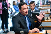 Styvenson propõe regulamentação das 'emendas Pix'