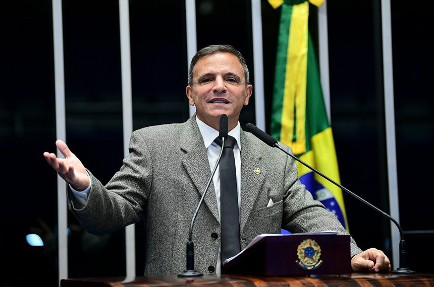 Em discurso, à tribuna, senador Marcio Bittar (União-AC).
