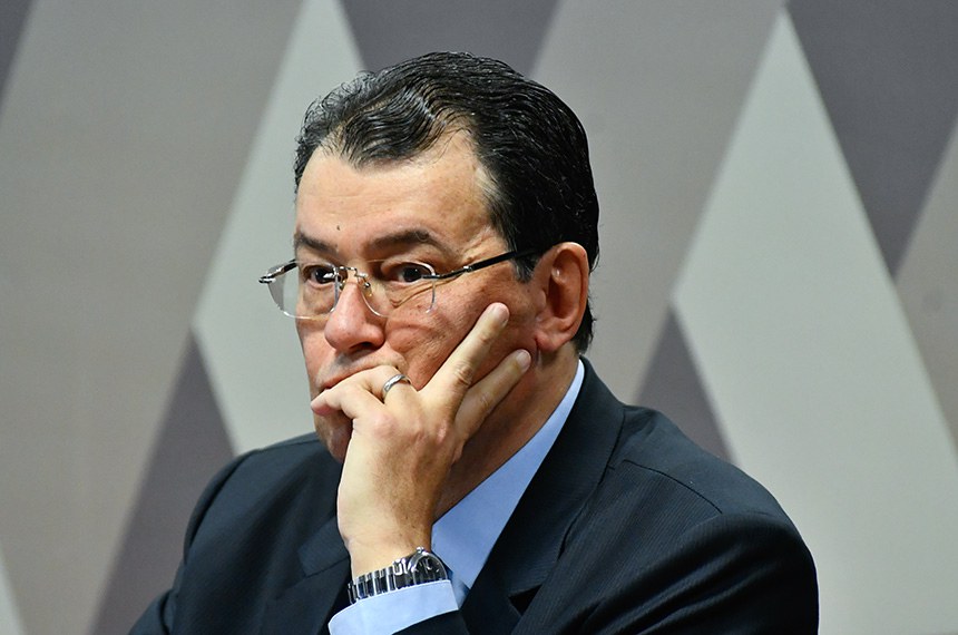 À mesa, autor do Plano de Trabalho para Regulamentação da Reforma Tributária, senador Eduardo Braga (MDB-AM).