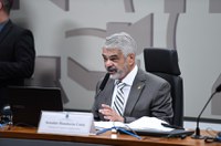 CAS aprova Carlos Chagas no 'Livro dos Heróis da Pátria'