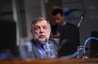 Vai ao Plenário projeto que cria mês de conscientização sobre Parkinson