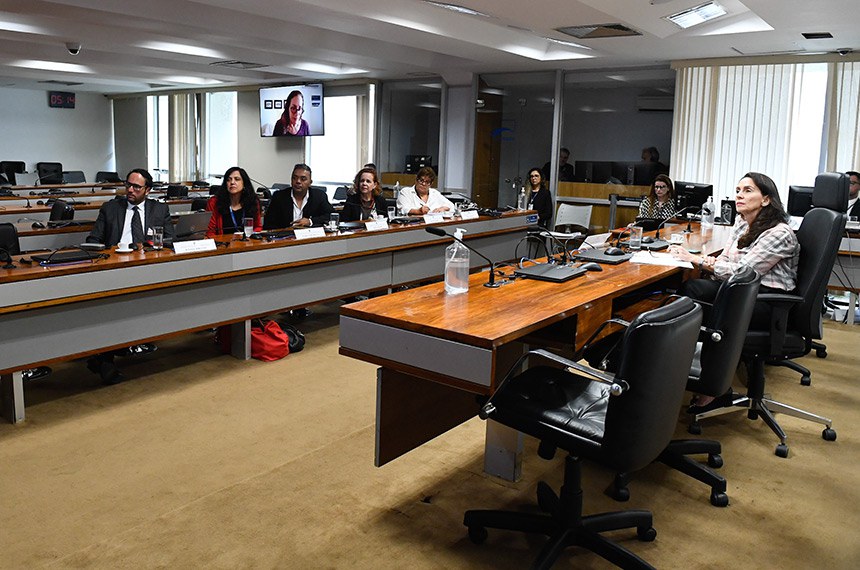 Bancada:
representante das empresas de imprensa escrita, Rafael Soriano;
representante da categoria profissional dos jornalistas, Maria José Braga;
representante da categoria profissional dos radialistas, José Antonio de Jesus da Silva;
representante das categorias profissionais de cinema e vídeo, Sonia Santana.