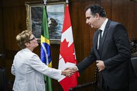 Pacheco tem segundo dia de conversas com delegações ao P20