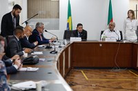 Enchentes no RS: senadores apresentam propostas para reconstrução do estado