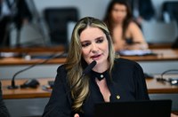 Comissão aprova sanções a prestadores que facilitarem turismo sexual