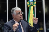 Proposta proibe elementos infantis em apostas online