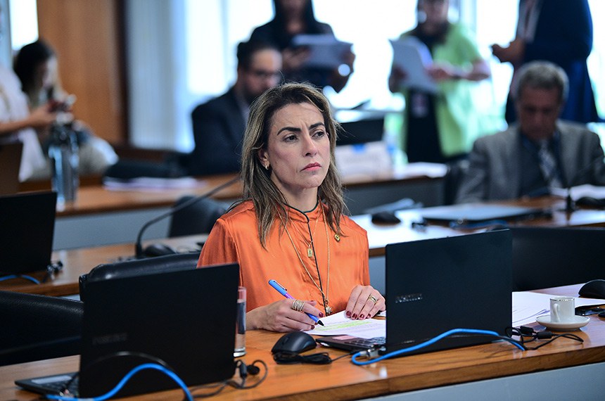 À bancada, senadora Soraya Thronicke (Podemos-MS).