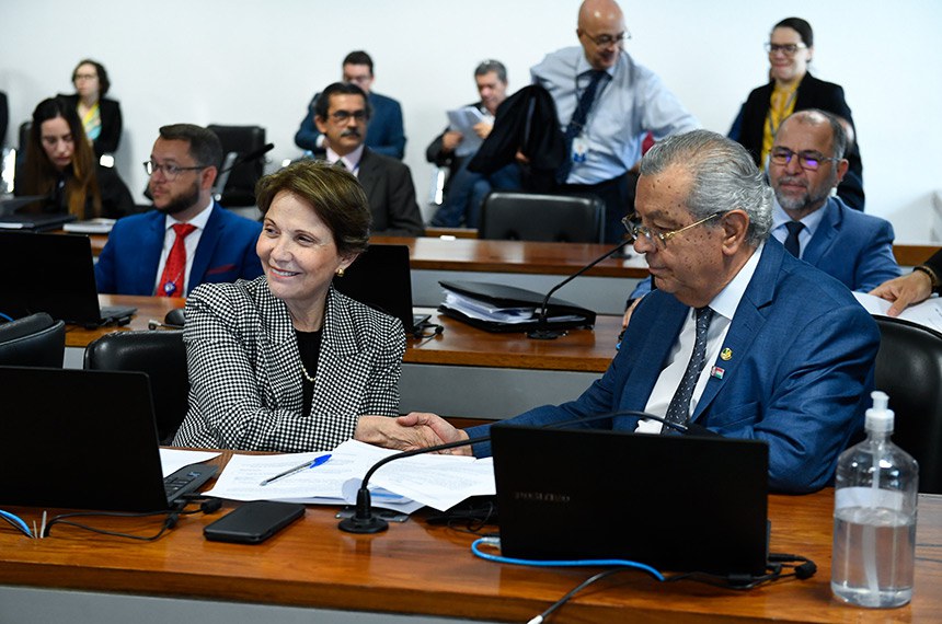 Bancada:
senadora Tereza Cristina (PP-MS);
senador Jayme Campos (União-MT).