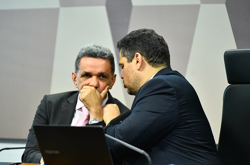 Mesa: 
senador Mecias de Jesus (Republicanos-RR);
presidente da CCJ, senador Davi Alcolumbre (União-AP).