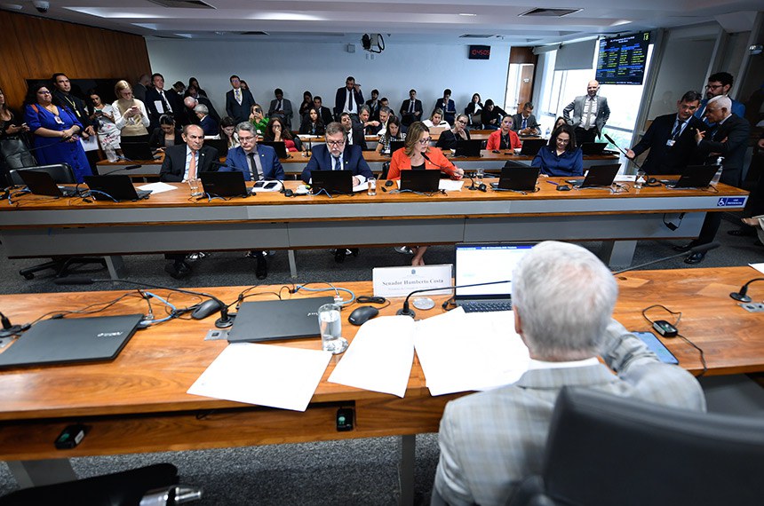 Bancada: 
senador Marcelo Castro (MDB-PI); 
senador Alessandro Vieira (MDB-SE); 
senador Flávio Arns (PSB-PR); 
relatora das emendas da CAS ao PLOA 2025, senadora Leila Barros (PDT-DF).