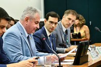 Corrida contra o tempo: Congresso tenta aprovar Orçamento antes do recesso