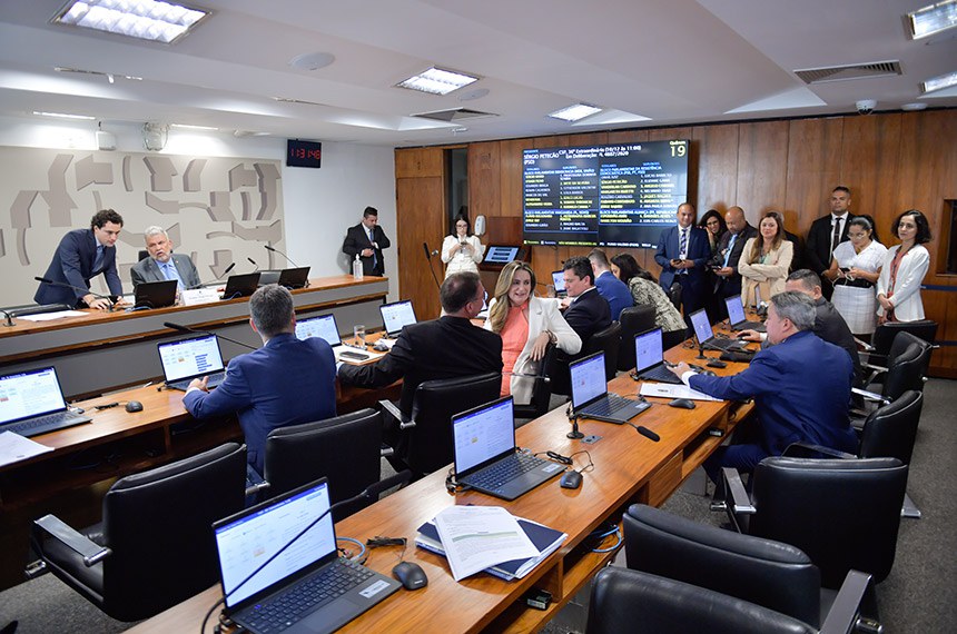 Bancada:
senador Jorge Seif (PL-SC); 
senador Sergio Moro (União-PR); 
senadora Augusta Brito (PT-CE); 
senador Flávio Bolsonaro (PL-RJ); 
senador Alessandro Vieira (MDB-SE); 
senador Fabiano Contarato (PT-ES);
senador Hamilton Mourão (Republicanos-RS); senador Efraim Filho (União-PB).