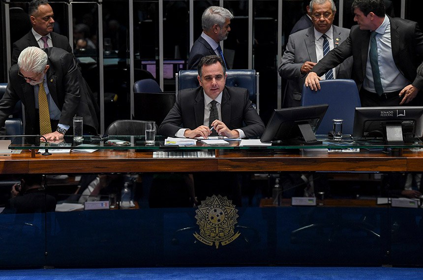 Mesa:  
líder do governo no Senado Federal, senador Jaques Wagner (PT-BA); 
presidente do Senado Federal, senador Rodrigo Pacheco (PSD-MG);
senador Humberto Costa (PT-PE); 
senador Jayme Campos (União-MT).