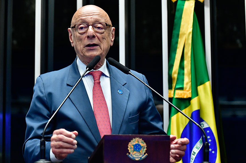 Em discurso, à tribuna, senador Esperidião Amin (PP-SC). 