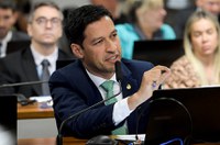 Cadastro informatizado de obras públicas com recursos federais é aprovado na CAE