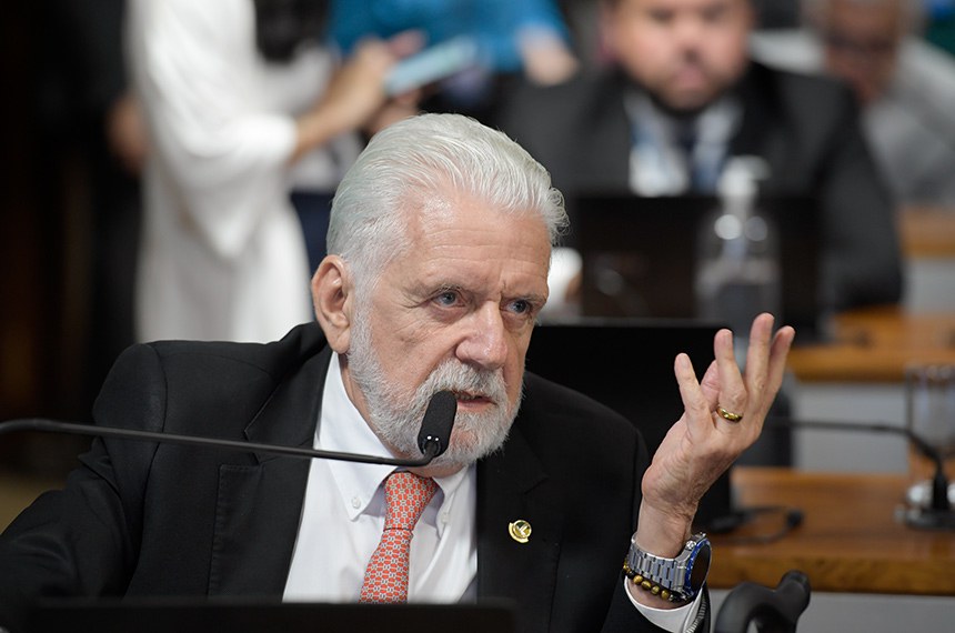 Mesa: 
presidente da CAE, senador Vanderlan Cardoso (PSD-GO).