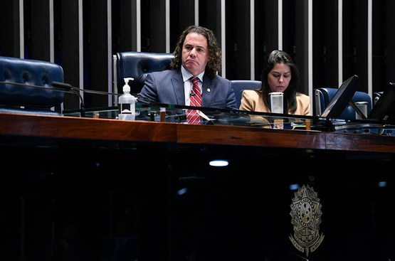 Mesa:  
vice-presidente do Senado Federal, senador Veneziano Vital do Rêgo (MDB-PB);
secretária-geral adjunta da Mesa do Senado Federal, Sabrina Silva Nascimento.