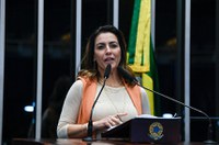 Soraya formaliza candidatura e entra na disputa pela Presidência do Senado