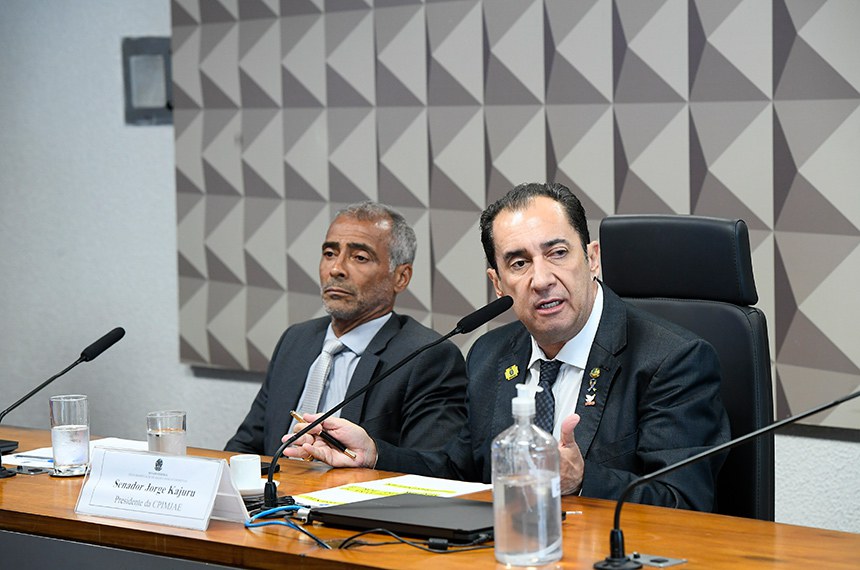 Mesa: 
relator da CPIMJAE, senador Romário (PL-RJ);
presidente da CPIMJAE, senador Jorge Kajuru (PSB-GO).