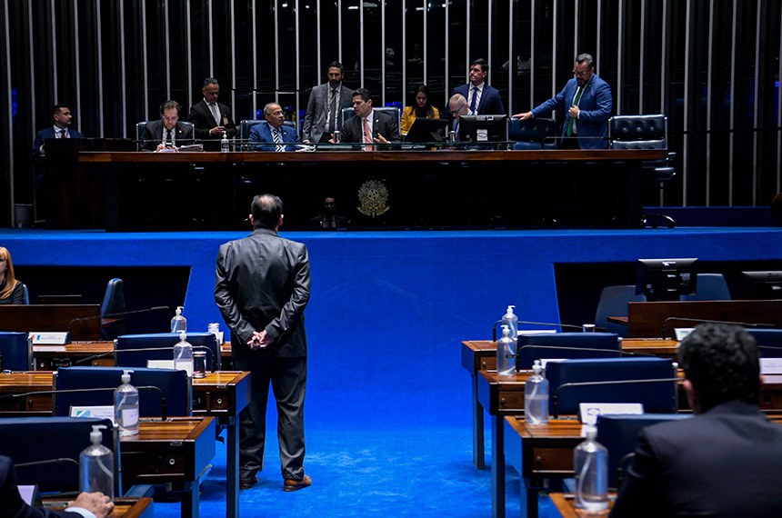 Mesa:
senador Plínio Valério (PSDB-AM);
1º suplente do Senado Federal, senador Chico Rodrigues (PSB-RR);
presidente do Senado Federal, senador Davi Alcolumbre (União-AP), em pronunciamento;
senador Fabiano Contarato (PT-ES);
senador Alan Rick (União-AC);
secretário-geral adjunto da Mesa do Senado Federal, Ivan Furlan Falconi.