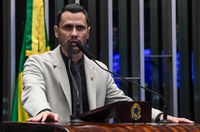 Cleitinho questiona denúncia da PGR contra Bolsonaro