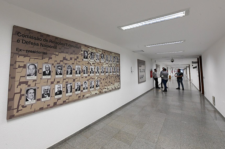 Galeria de ex-presidentes da Comissão de Relações Exteriores e Defesa Nacional (CRE).