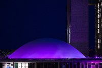 Senado recebe iluminação no fim de semana pelo Dia Internacional da Mulher