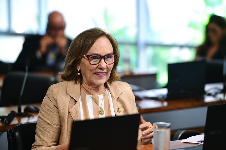 Em pronunciamento, à bancada, relatora do PL 119/2019, senadora Zenaide Maia (PSD-RN).
