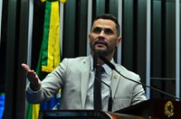 Cleitinho quer que Plenário decida sobre anistia a participantes do 8 de janeiro