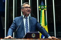 Lucas Barreto defende exploração de petróleo no Amapá