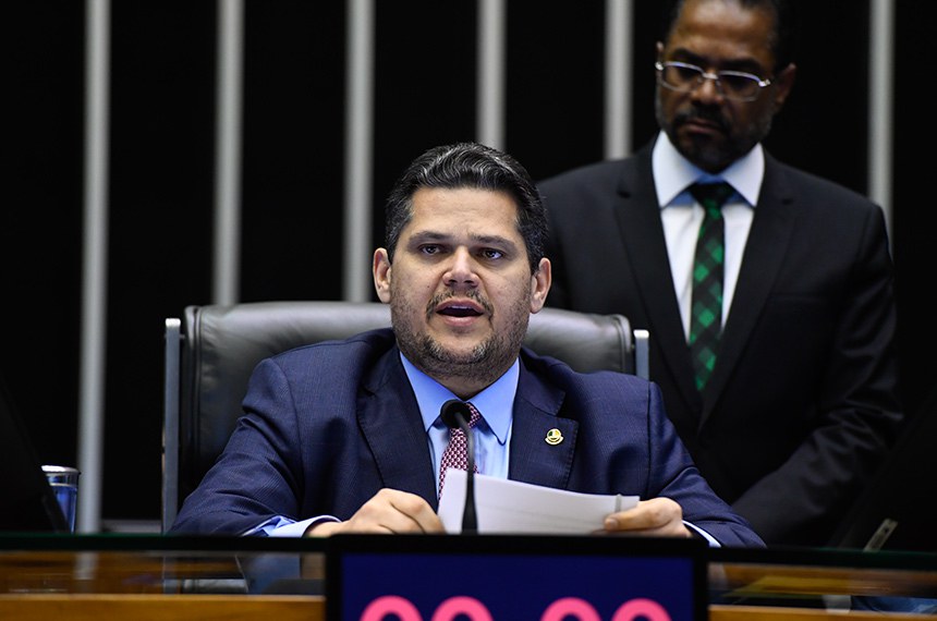 Mesa: 
presidente do Senado Federal, senador Davi Alcolumbre (União-AP).