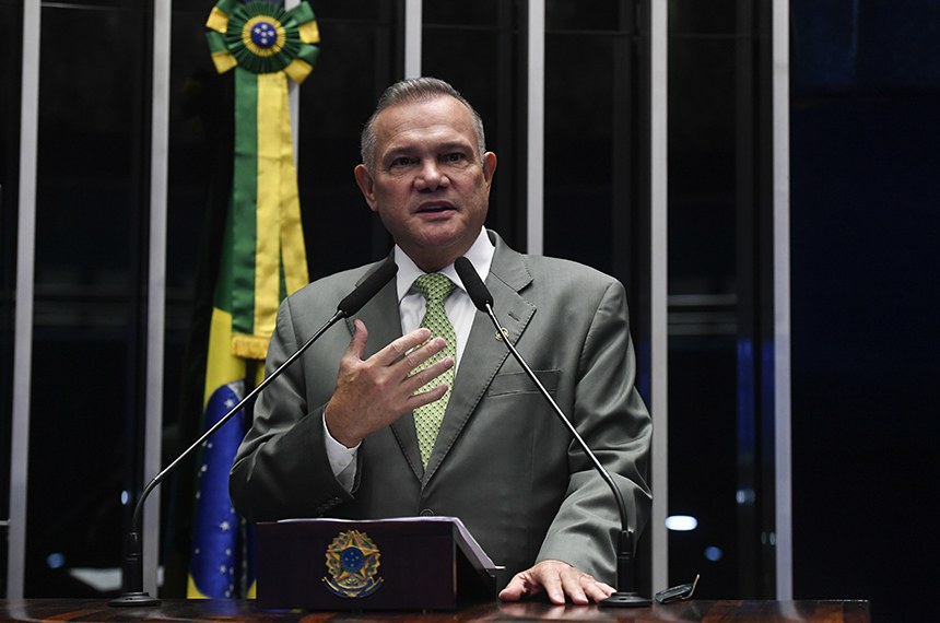 Em discurso, à tribuna, senador Wellington Fagundes (PL-MT).