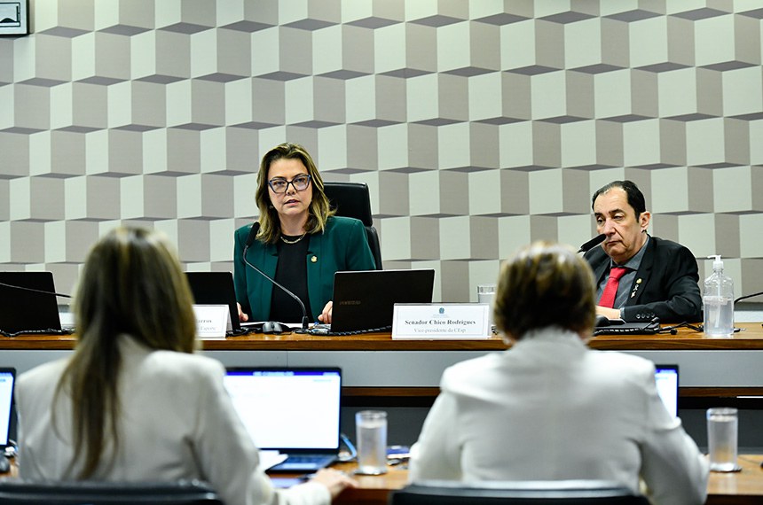 Mesa: 
presidente da CEsp, senadora Leila Barros (PDT-DF); 
relator do PL 4.439/2024, senador Jorge Kajuru (PSB-GO).