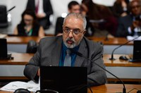 Comissão de Educação aprova critérios para isenção da taxa do Enem