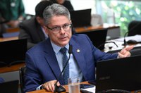 Delegacia de polícia deve oferecer Estatuto da Advocacia para consulta, decide CSP