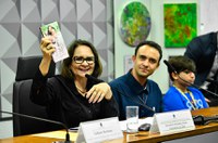 Autismo: debate reforça defesa de políticas públicas mais efetivas