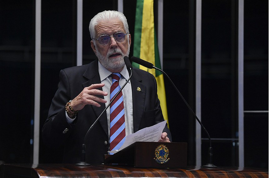 Senador Jaques Wagner (PT-BA) em discurso à tribuna.