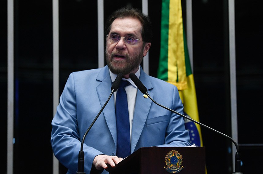 Mesa: 
2º vice-presidente do Senado Federal, senador Humberto Costa (PT-PE);
secretário-geral da Mesa do Senado Federal, Danilo Augusto Barboza de Aguiar. 