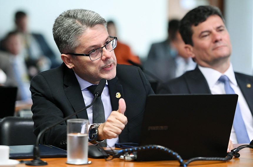 Bancada:
relator do PL 2734/2021, senador Alessandro Vieira (MDB-SE);
senador Sergio Moro (União-PR).