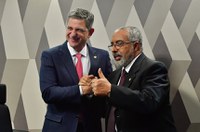 Jornada de 36 horas trará empregos e qualidade de vida, dizem debatedores