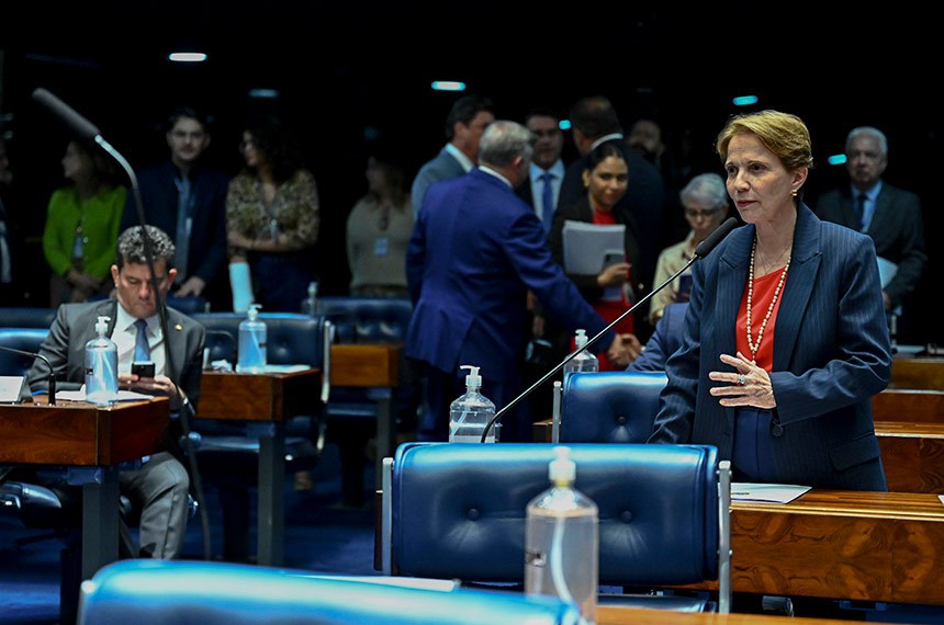 À bancada, em pronunciamento, senadora Tereza Cristina (PP-MS).