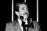 Morre o ex-senador mineiro Ronan Tito