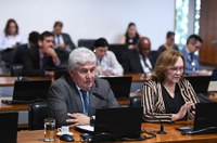 CE reconhece marechal Casimiro Montenegro Filho como herói da pátria