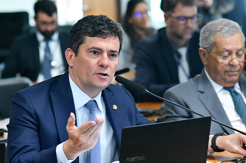 Bancada:
senador Sergio Moro (União-PR), em pronunciamento;
senador Jayme Campos (União-MT).