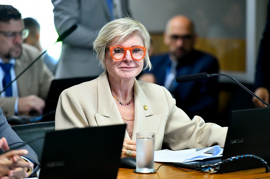 Em pronunciamento, à bancada, relatora do PL  922/2024, senadora Margareth Buzetti (PSD-MT).