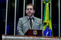 Plínio Valério critica criação de unidade de conservação no AM e atuação do ICMBio